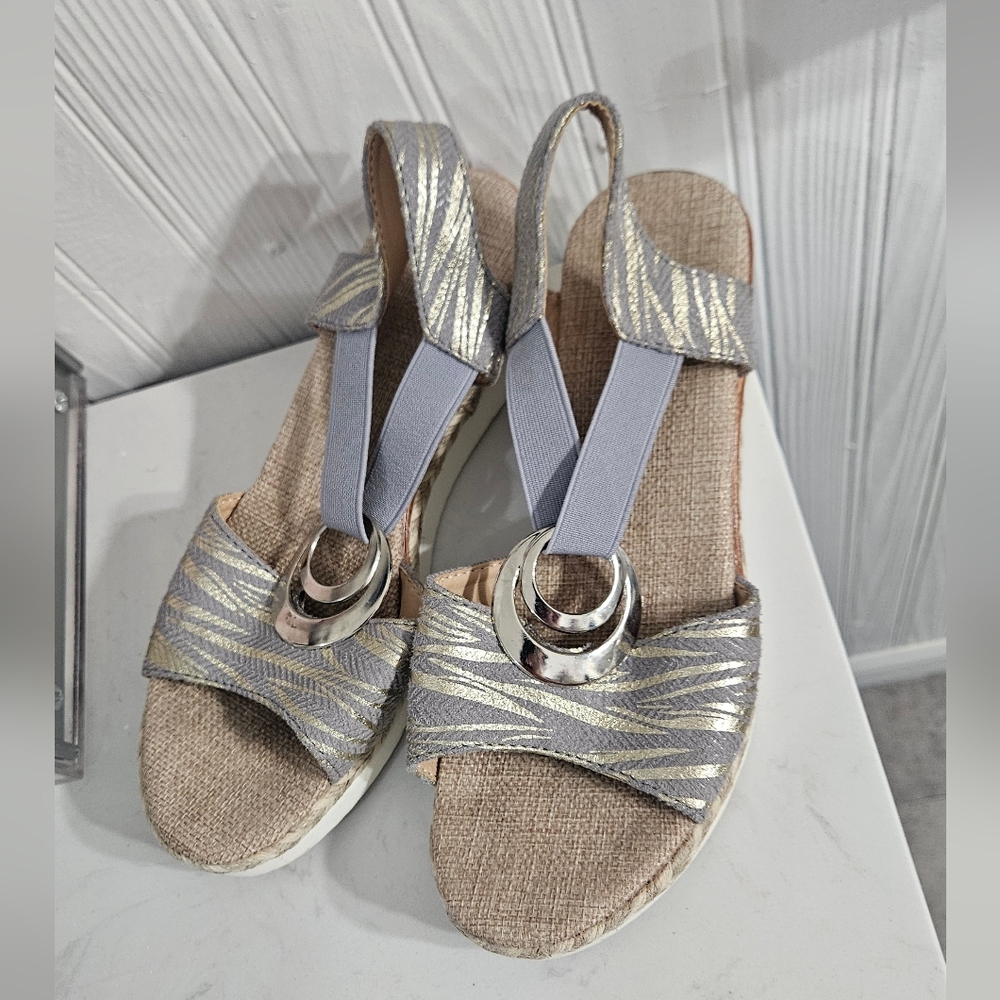 Metallic Silver Zebra-Print Slingback Sandals for Women